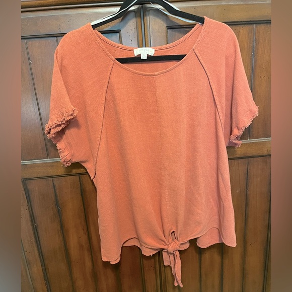 Umgee Tops - UMGEE orange top size 1XL